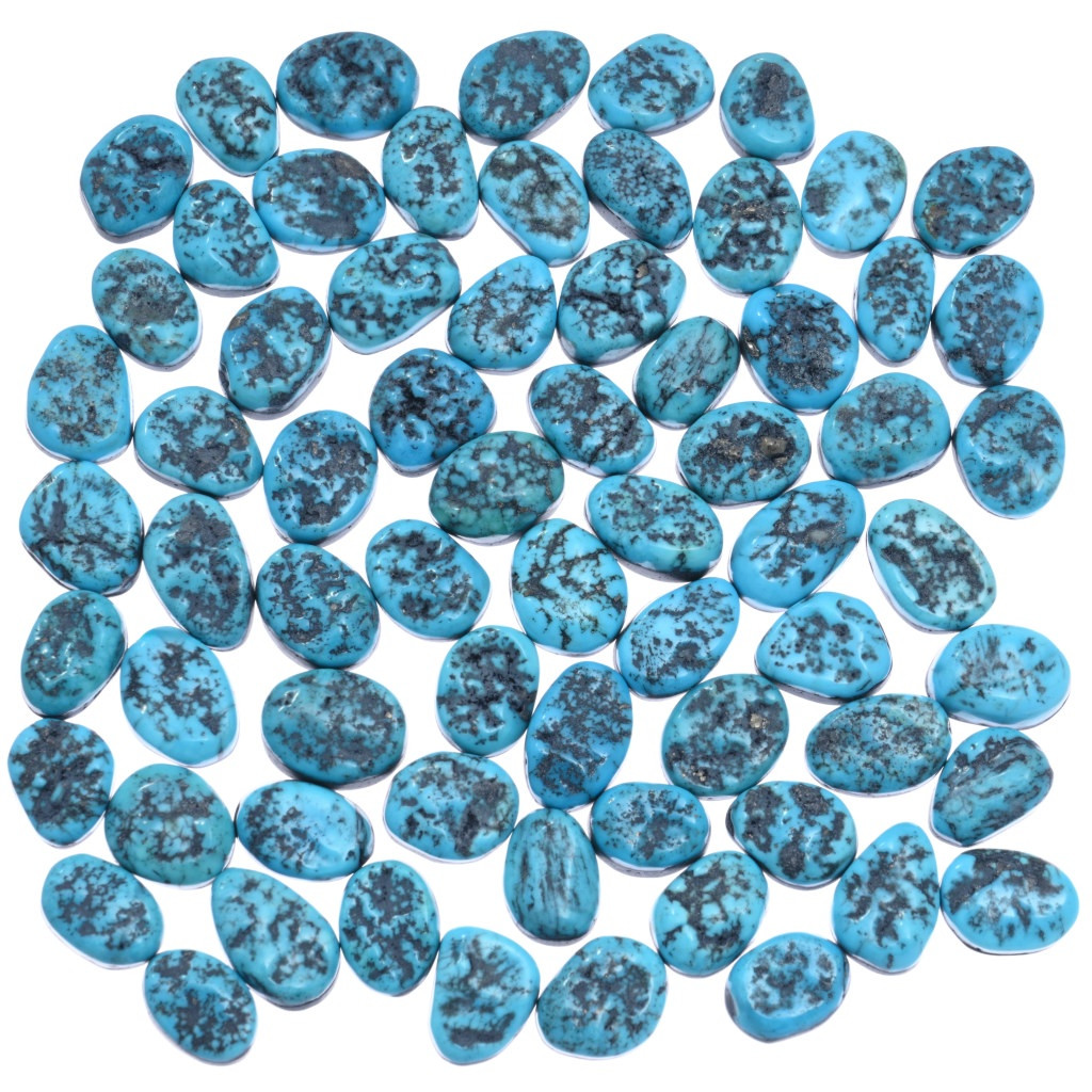 Cabochon di turchese naturale