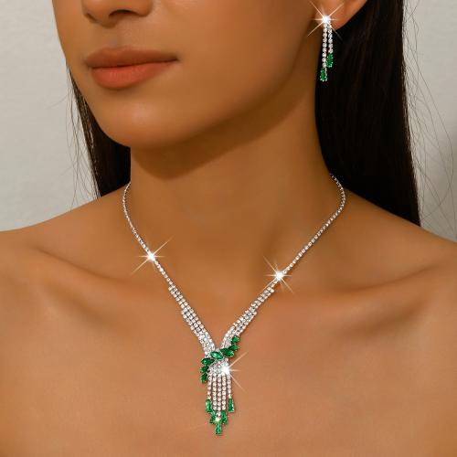 Brass Jewelry Set earring & necklace silver color plated 2 pieces & for woman & with rhinestone Sold By Set