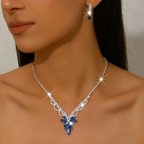 銅 ファッションアクセサリーセット, イヤリング & ネックレス, 花形, シルバーメッキ, 2個 & マイクロパヴェジルコニア & 女性用, 無色, 売り手 セット