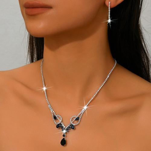 Brass Jewelry Set earring & necklace silver color plated 2 pieces & for woman & with rhinestone Sold By Set