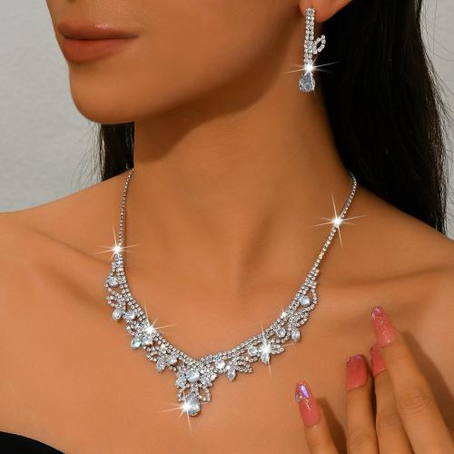 Brass Jewelry Set earring & necklace silver color plated 2 pieces & for woman & with rhinestone Sold By Set