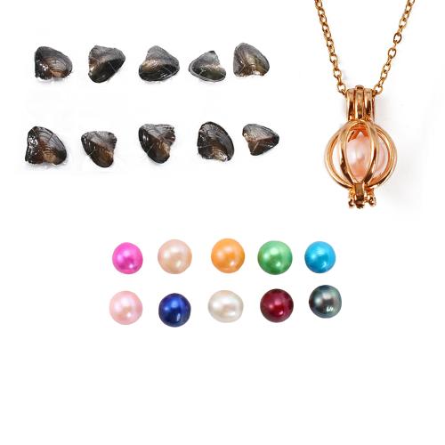 Freshwater Pearl Pregnant Ball Locket Necklace with Zinc Alloy fashion jewelry Length 45 cm Sold By Lot