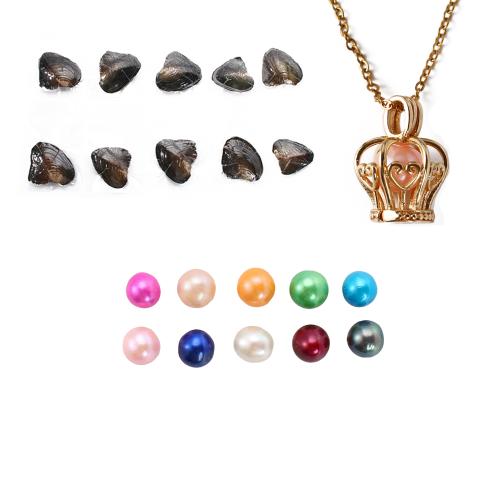 Freshwater Pearl Pregnant Ball Locket Necklace with Zinc Alloy fashion jewelry Length 45 cm Sold By Lot