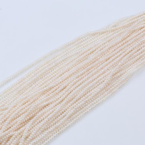Naturel d'eau douce perles, perle d'eau douce cultivée, Plat rond, DIY, blanc, 4-5mm, Vendu par 36 cm brin