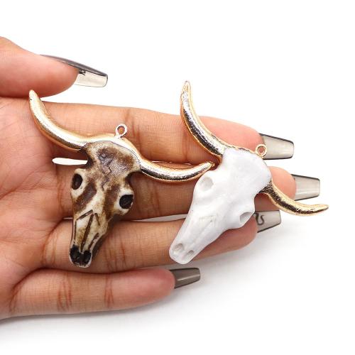 Resin Pendant with Zinc Alloy gold color plated DIY Sold By PC