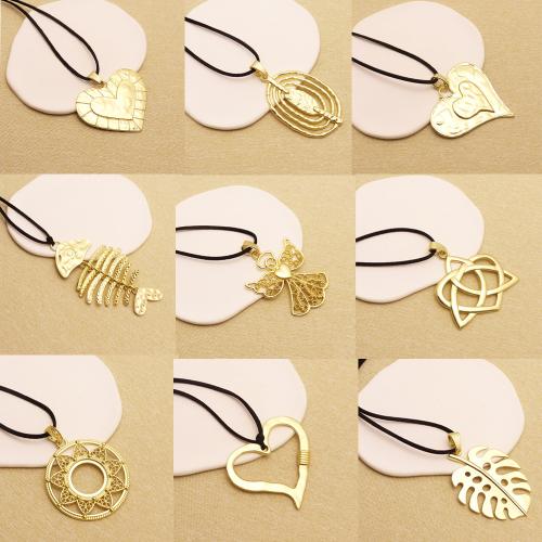 Zinc Alloy Pendants gold color plated DIY Sold By PC