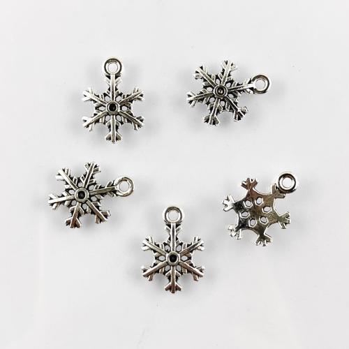 Zinc Alloy Pendants Snowflake silver color plated DIY silver color Sold By Bag