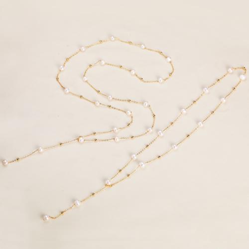 Collier de chaîne en laiton de perles d'eau douce, perle d'eau douce cultivée, avec laiton, Légèrement rond, Placage, bijoux de mode, plus de couleurs à choisir, protéger l'environnement, sans nickel, plomb et cadmium, 5-6mm, Vendu par PC