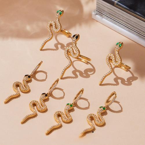 Cubic Zirconia rozsdamentes acél ékszer készletek, finger ring & fülbevaló, 304 rozsdamentes acél, arany színű aranyozott, divat ékszerek & mikro egyengetni cirkónia, aranysárga, Által értékesített PC