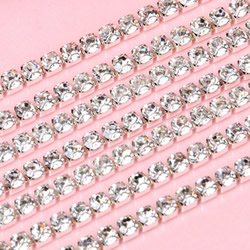 Rhinestone Cup Chain