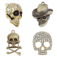 Zinc Alloy Skull Pendants