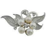 Freshwater Pearl Broche, Ferskvandsperle, med Messing, Flower, med rhinestone, hvid, 58.50x36x20mm, Solgt af PC