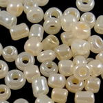 Pastel glas rocailles, Ronde, Ceylon, gele room, 2x1.90mm, Gat:Ca 1mm, Verkocht door Bag