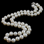 Naturliga sötvatten pärlband, Freshwater Pearl, mässing bajonett lås, Oval, vit, 7-8mm, Såld Per 16.5 inch Strand