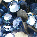 Kristall Cabochons, Dome, platt baksida & fasetterad, Lt Sapphire, Grade A, 2.7-2.9mm, 10Grosses/Bag, 144PC/brutto, Säljs av Bag