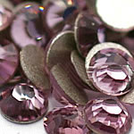 Crystal Cabochoner, Krystal, Dome, flad bagside & facetteret, Lt Amethyst, klasse A, 1.9-2.1mm, 10Grosses/Bag, 144pc'er/Gross, Solgt af Bag