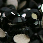 Kristall Cabochons, Dome, platt baksida & fasetterad, Jet, Grade A, 1.7-1.8mm, 10Grosses/Bag, 144PC/brutto, Säljs av Bag