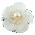 Shell Box Clasp with Cultured Freshwater Nucleated Pearl & Brass Flower Approx 1.5mm Sold By PC