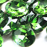 Cabochons en cristal, ovale, Placage de couleur argentée, dos de Rivoli & facettes, Olive, 20x30mm, 48PC/sac, Vendu par sac