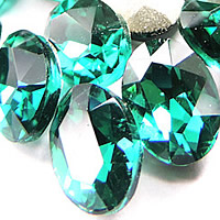 Kristal cabochons, Ovaal, silver plated, gefacetteerde, Emerald, 13x18mm, 168pC's/Bag, Verkocht door Bag