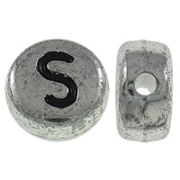 Perles acrylique alphabet, Plat rond, Plaqué de couleur d'argent, avec le motif de lettre, 7x3.5mm, Trou:Environ 1mm, Environ 3600PC/sac, Vendu par sac