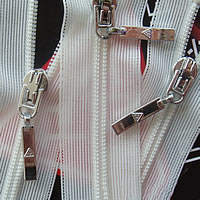 Nylon Open End Zipper, met Hars & Zinc Alloy, platinum plated, 3#, wit, 4mm, Lengte 65 cm, 200strengen/Lot, Verkocht door Lot