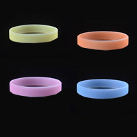 Bracelets en silicone, normes différentes pour le choix & lumineux, plus de couleurs à choisir, Longueur Environ 8 pouce, Vendu par lot