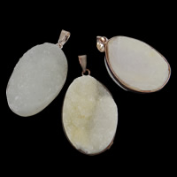 Clear Quartz Pendel, med Messing, Oval, naturlig, 24-37mm, Hole:Ca. 10x6mm, 10pc'er/Bag, Solgt af Bag