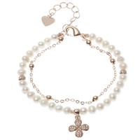 Sötvatten odlade Pearl Bracelet, Freshwater Pearl, med Mässing, med 5cm extender kedja, Four Leaf Clover, naturlig, micro bana cubic zirconia & 2-tråd, vit, 4-5mm, 11x17x3mm, Såld Per Ca 6 inch Strand