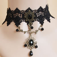 Gothic Ketting, Kant, met Kristal & Hars & Zinc Alloy, met 2.5Inch extender keten, Bloem, antiek brons plated, gefacetteerde, zwart, nikkel, lood en cadmium vrij, 38mm, Per verkocht Ca 12 inch Strand