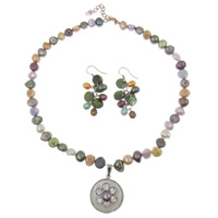 perla d'acquadolce coltivata naturalmente set di gioielli fashion, orecchino & Collana, with conchiglia d'acquadolce, ottone laccetto, ottone gancio, Barocco, con strass, multi-colore, 8-9mm, 43x46x13mm, 6x12mm, Lunghezza Appross. 14 pollice, Venduto da set