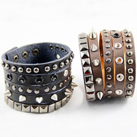 De Armband van mensen, Koeienhuid, met Messing & Zinc Alloy, plated, punk stijl & verstelbaar, meer kleuren voor de keuze, nikkel, lood en cadmium vrij, 50mm, Lengte Ca 9 inch, 10strengen/Lot, Verkocht door Lot