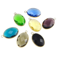 Bijoux pendentifs en laiton, avec verre, ovale plat, Placage de couleur d'or, facettes, couleurs mélangées, protéger l'environnement, sans nickel, plomb et cadmium, 18x25x8mm, Trou:Environ 3mm, 10PC/lot, Vendu par lot