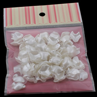 Perle di plastica ABS pendente, Foglia, bianco, 15x15x6mm, 100x170mm, Foro:Appross. 0.5mm, 100PC/borsa, Venduto da borsa