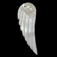 Přírodní Přívěsky White Shell, Wing Shape, 18x50x2-20x60x3mm, Otvor:Cca 1mm, Prodáno By PC