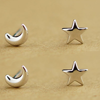 Brincos assimétricos, 925 prata esterlina, Lua e estrela, cromado de cor prateada, aço escovado, 5mm, 3x5mm, vendido por par