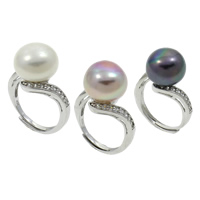 Freshwater Pearl fingerring, Ferskvandsperle, med Messing, Dome, naturlig, justerbar & Micro Pave cubic zirconia, flere farver til valg, 13-14mm, 24x31mm, Størrelse:6.5, Solgt af PC