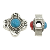 Perles de bouddhistes, laiton, avec turquoise synthétique, fleur, Plaqué de couleur d'argent, double face, protéger l'environnement, sans nickel, plomb et cadmium, 12.50x12.50x10mm, Trou:Environ 3mm, 30PC/lot, Vendu par lot