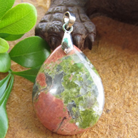 Pendentifs Unakites, unakite, avec alliage de zinc, larme, Placage de couleur argentée, naturel, protéger l'environnement, sans nickel, plomb et cadmium, 36x21mm, Trou:Environ 3mm, 10PC/lot, Vendu par lot