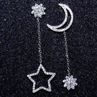 Earrings neamhshiméadrach, Sinc Alloy, Moon agus Star, dath airgid plated, le rhinestone, nicil, luaidhe & caidmiam saor in aisce, 20x15mm, 65mm, Díolta De réir Péire