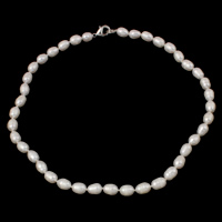 Diúilicín Péarla muince Nádúrtha, Pearl Fionnuisce, práis clasp, Rís, fhad éagsúla do rogha & stíleanna éagsúla do rogha, bán, 8-9mm, Díolta De réir Snáithe