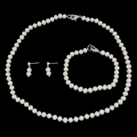 Natural Gekweekte Zoetwater Parel Sieraden Sets, armband & oorbel & halsketting, messing gesp, messing oorbel bericht, Aardappel, natuurlijk, verschillende stijlen voor de keuze & met strass, wit, 5-6mm, 5x20x14mm, Lengte Ca 17 inch, Ca 7.5 inch, Verkocht door Stel