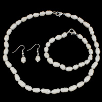 Naturliga Odlade Sötvatten Pearl Jewelry Sets, armband & örhänge & halsband, Freshwater Pearl, mässing lås, järn örhänge krok, Potatis, olika stilar för val, vit, 7-8mm, Längd Ca 17 inch, Ca 7.5 inch, Säljs av Ställ