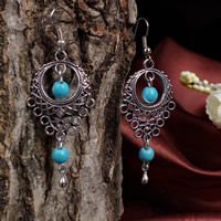 Sinc Alloy Buail Earring, le Turquoise sintéiseach, iarann Hook earring, dath airgid antique plátáilte, nicil, luaidhe & caidmiam saor in aisce, 50mm, 3Péirí/Mála, Díolta De réir Mála