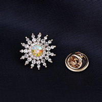 Broche cristal, alliage de zinc, fleur, Plaqué de couleur d'or rose, avec strass, protéger l'environnement, sans nickel, plomb et cadmium, 17x17mm, 6PC/sac, Vendu par sac