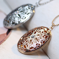 Faisean Locket muince, Prás, le 2lnch slabhra extender, Oval Maol, plátáilte, le locket grianghraf & slabhra liathróid & le rhinestone & log, dathanna níos mó le haghaidh rogha, nicil, luaidhe & caidmiam saor in aisce, 25x39mm, Díolta Per Thart 17 Inse Snáithe