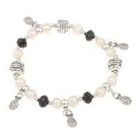 Pulseras de Perlas Freshwater, Perlas cultivadas de agua dulce, con Cristal & aleación de zinc, con 4cm extender cadena, Patata, chapado en color de plata antigua, pulsera del encanto & facetas, Blanco, 7-8mm, Vendido para aproximado 7 Inch Sarta