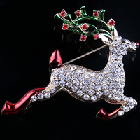 Broches de Noël, alliage de zinc, gazelle, Placage de couleur d'or, Bijoux de Noël & émail & avec strass, protéger l'environnement, sans nickel, plomb et cadmium, 57x46mm, Vendu par PC