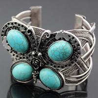 aleación de zinc Brazalete, con Turquesa sintético, Mariposa, chapado en color de plata antigua, libre de plomo & cadmio, 45mm, diámetro interior:aproximado 45mm, longitud aproximado 7.5 Inch, 3PCs/Bolsa, Vendido por Bolsa