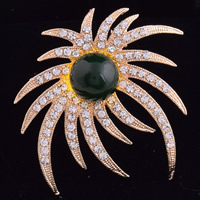 Broche cristal, alliage de zinc, avec cristal, fleur, Placage de couleur d'or, imitation pierres précieuses & avec strass, sans plomb et cadmium, 55x58mm, 5PC/sac, Vendu par sac